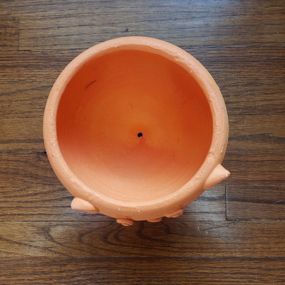 Chumbak | Terracotta Cat Pot Planter - Picture 3 of 4